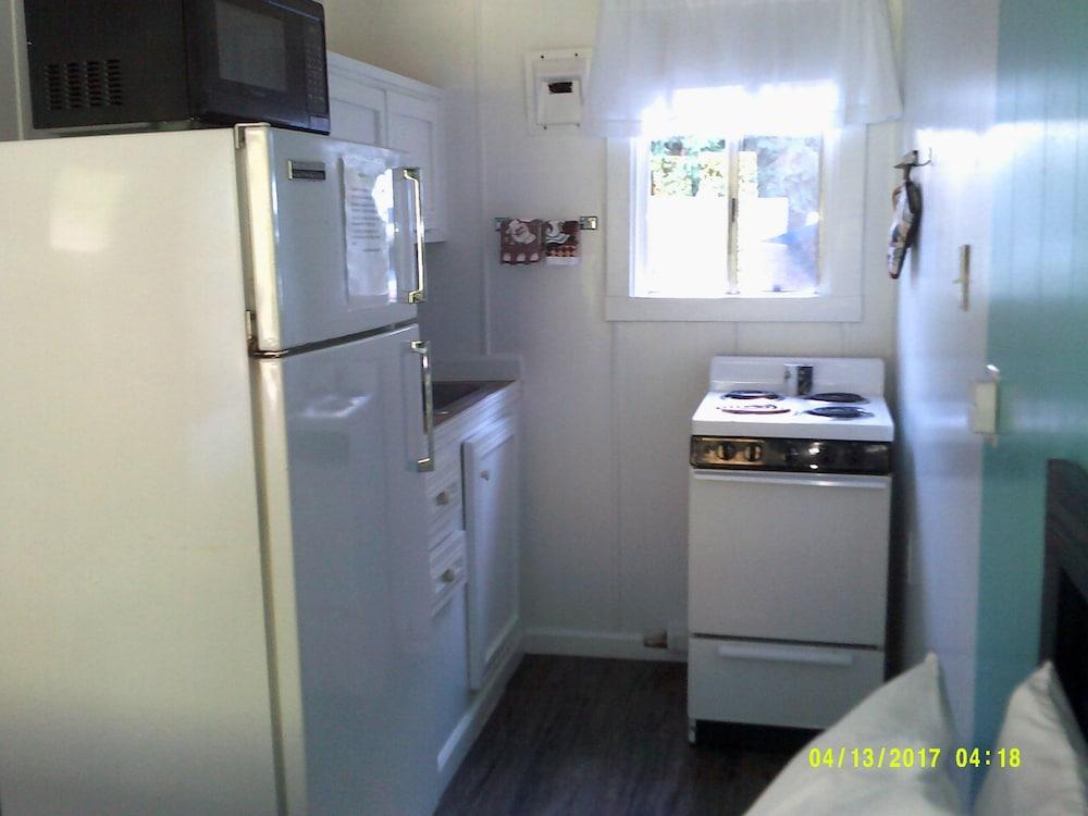 Plainview Motel & RV Park photo 45