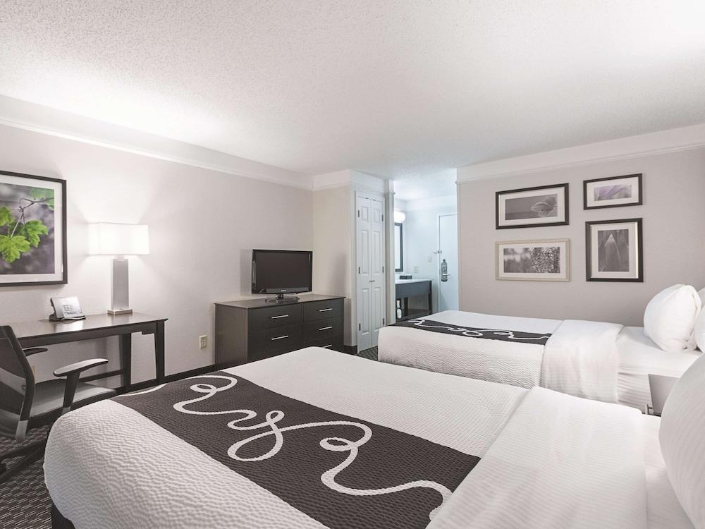 La Quinta by Wyndham Denver Englewood Tech Center photo 15