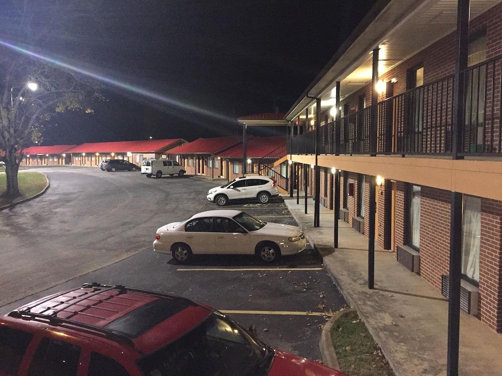 Ingleside Motel photo 3