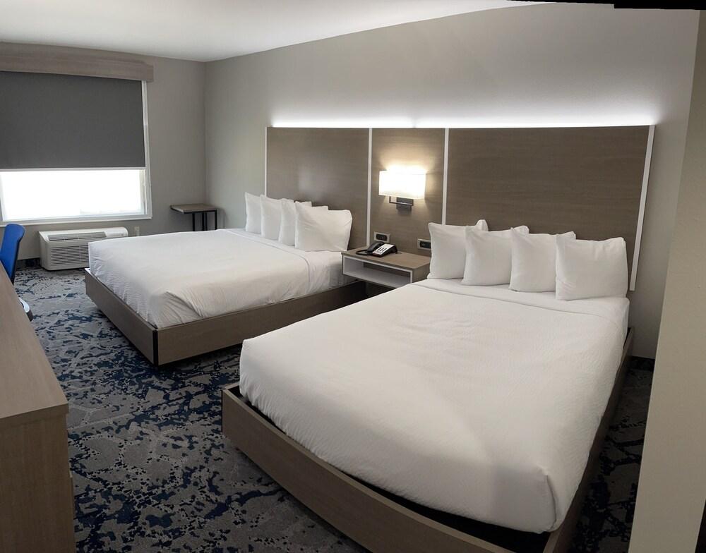 Comfort Inn & Suites Muskogee photo 8