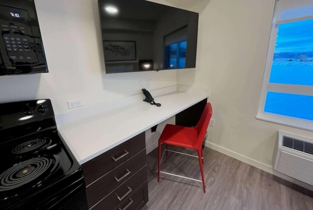 Hawthorn Extended Stay by Wyndham Jackson Alpine photo 6