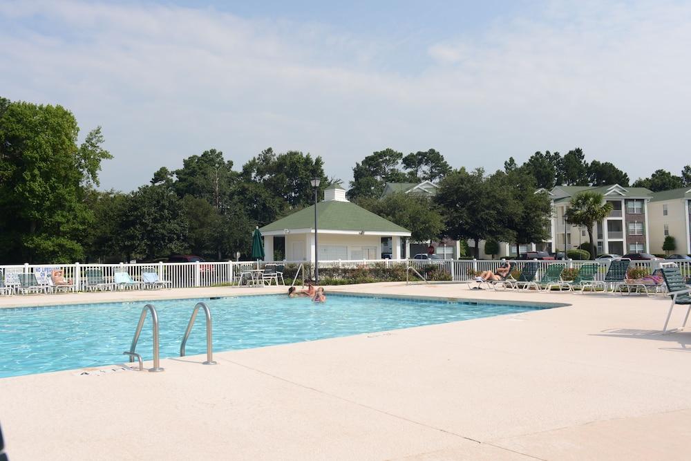 River Oaks Resort photo 16