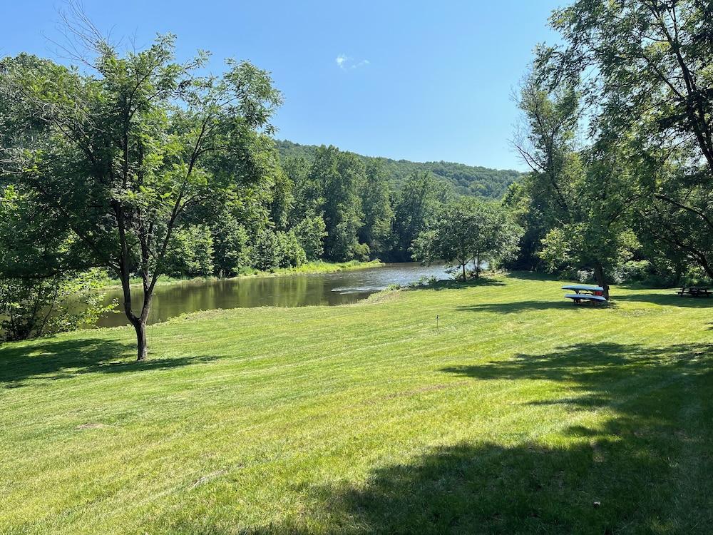The Lodge At Tunkhannock Creek photo 10
