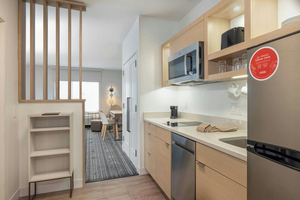 TownePlace Suites by Marriott Hadley Amherst photo 9