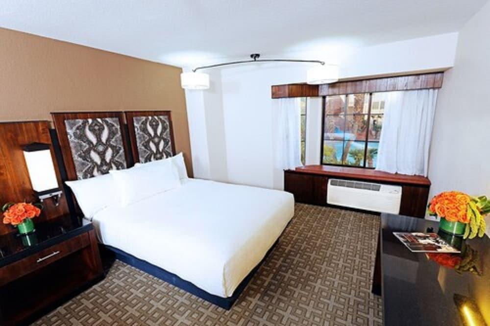 Whiskey Pete's Hotel & Casino photo 3