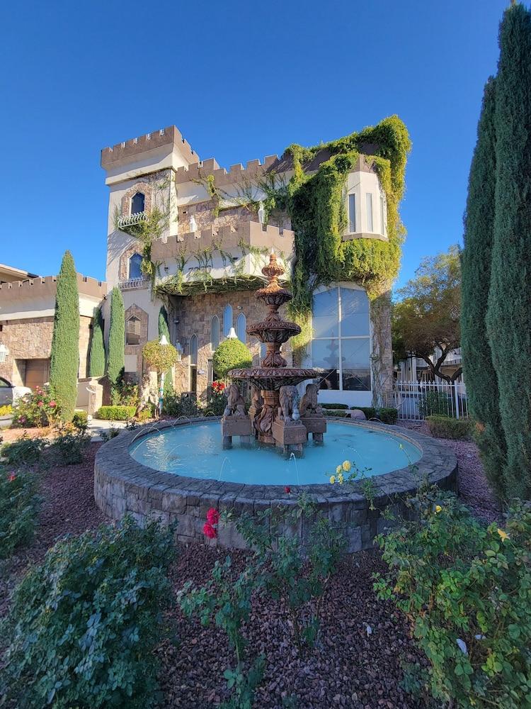 Manor Suites photo 6