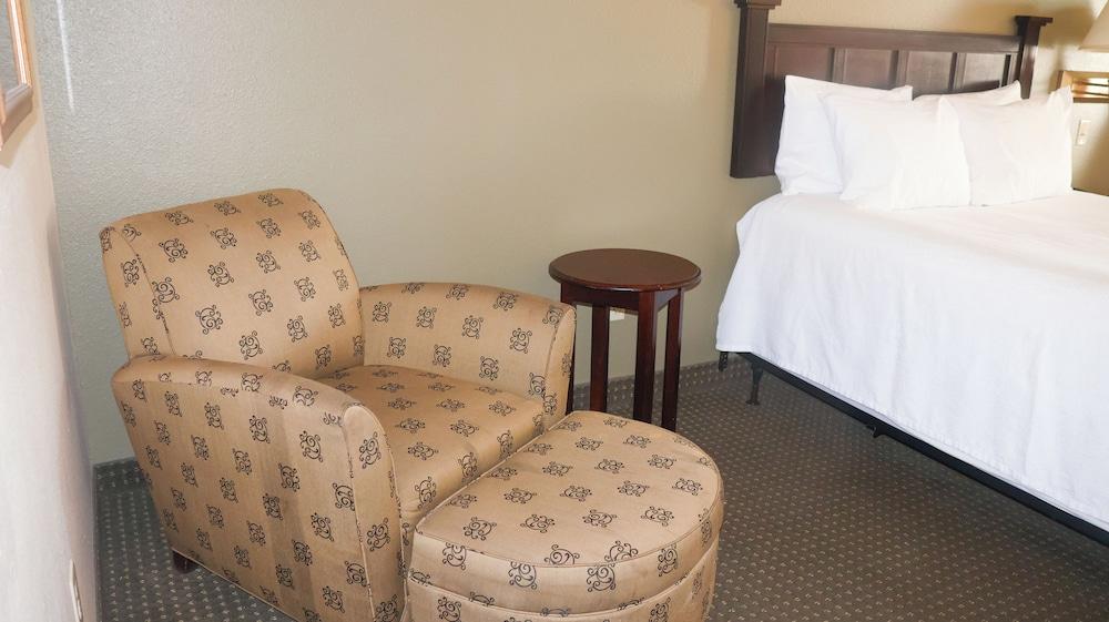 Wingate By Wyndham Peoria photo 20