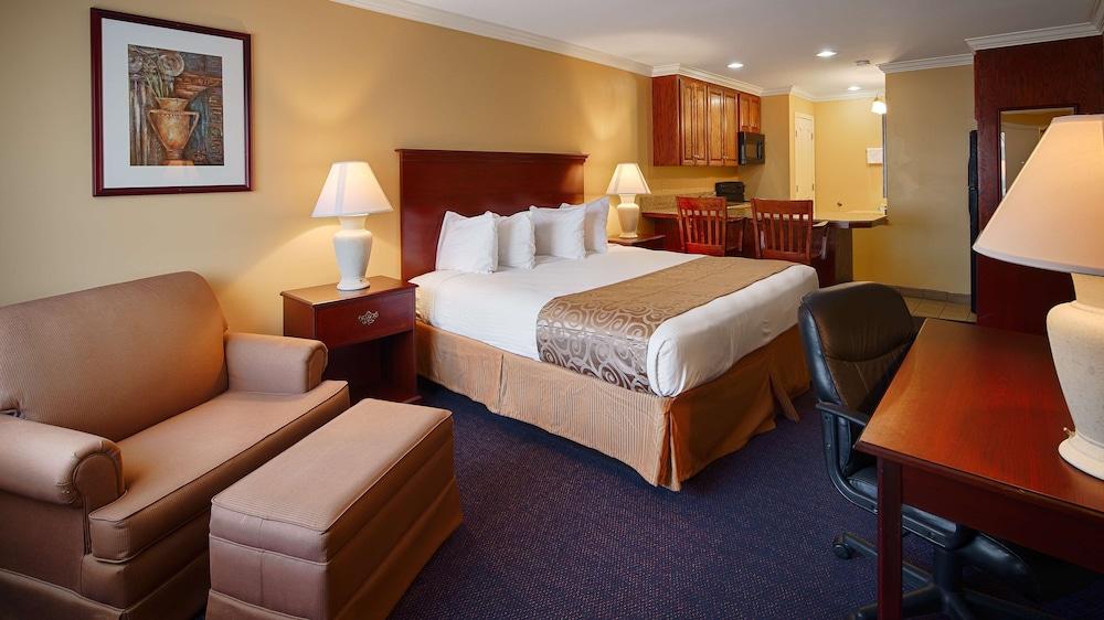 Best Western Forest Inn photo 5