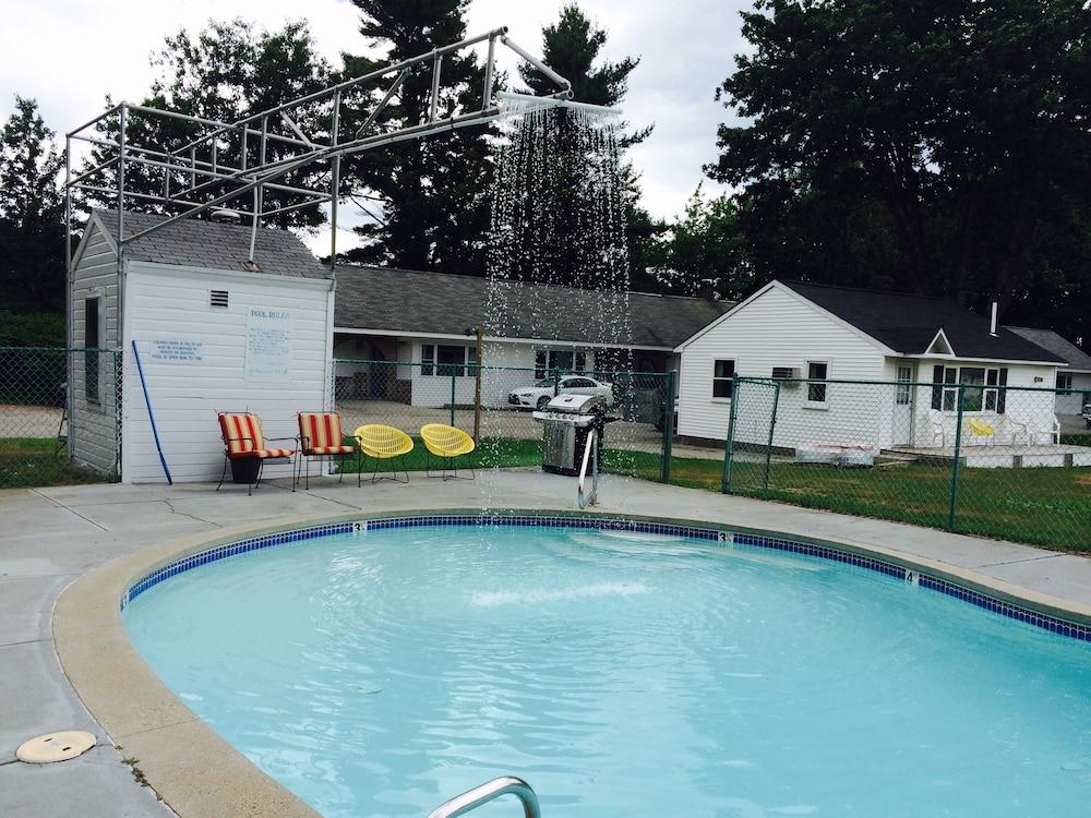 Sunrise Motel photo 21