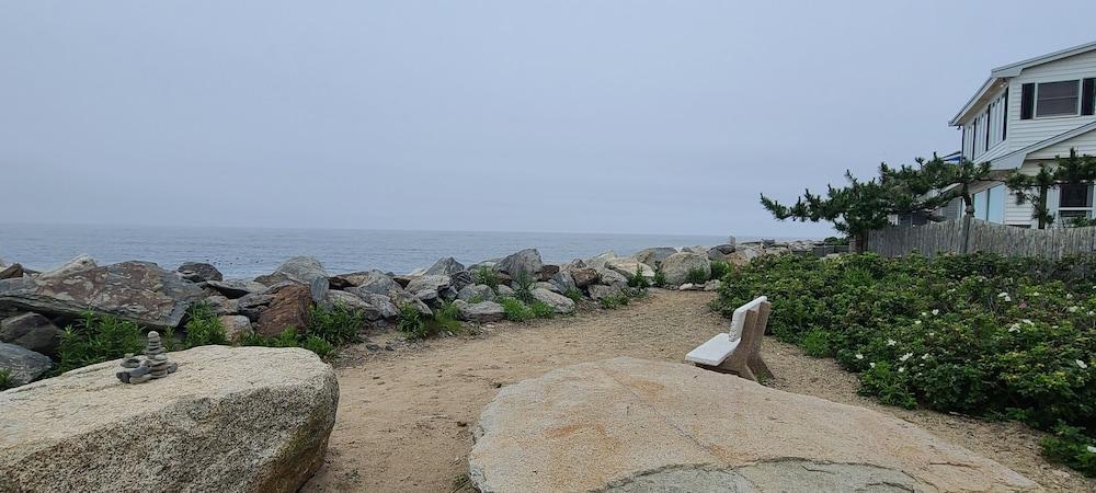 Sun and Surf Motel photo 13