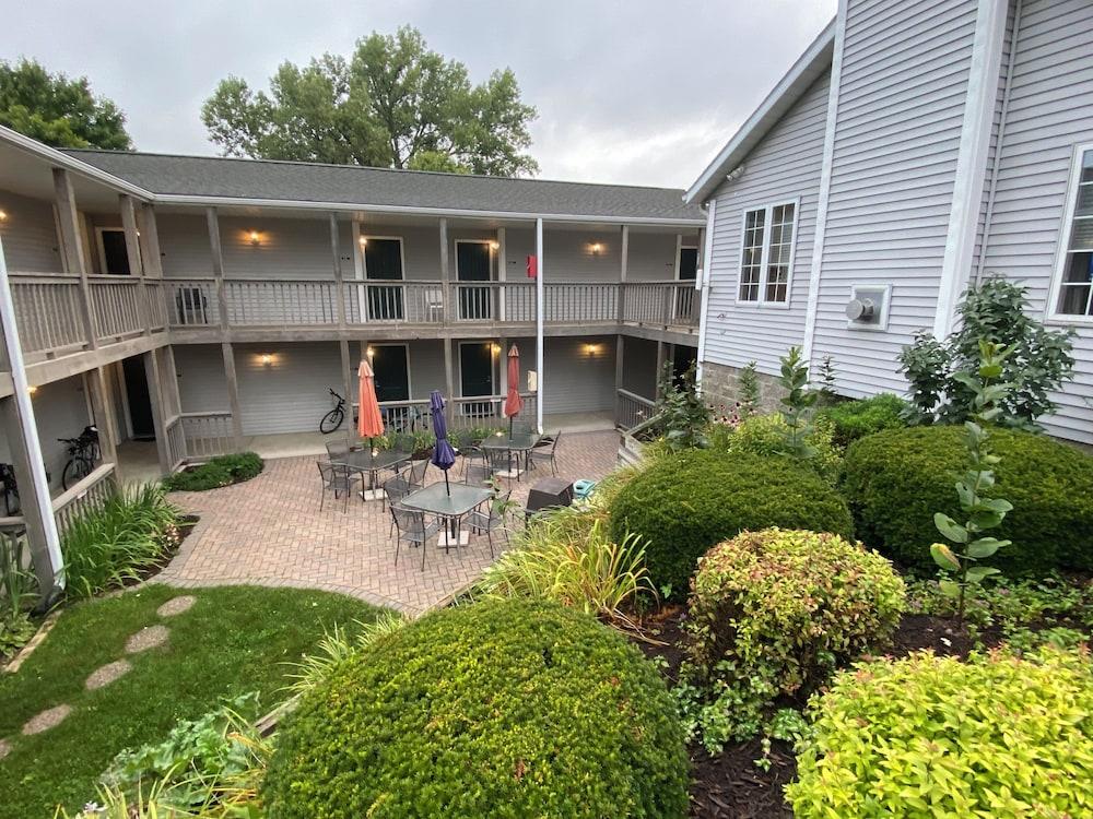 Green Gables Inn photo 39