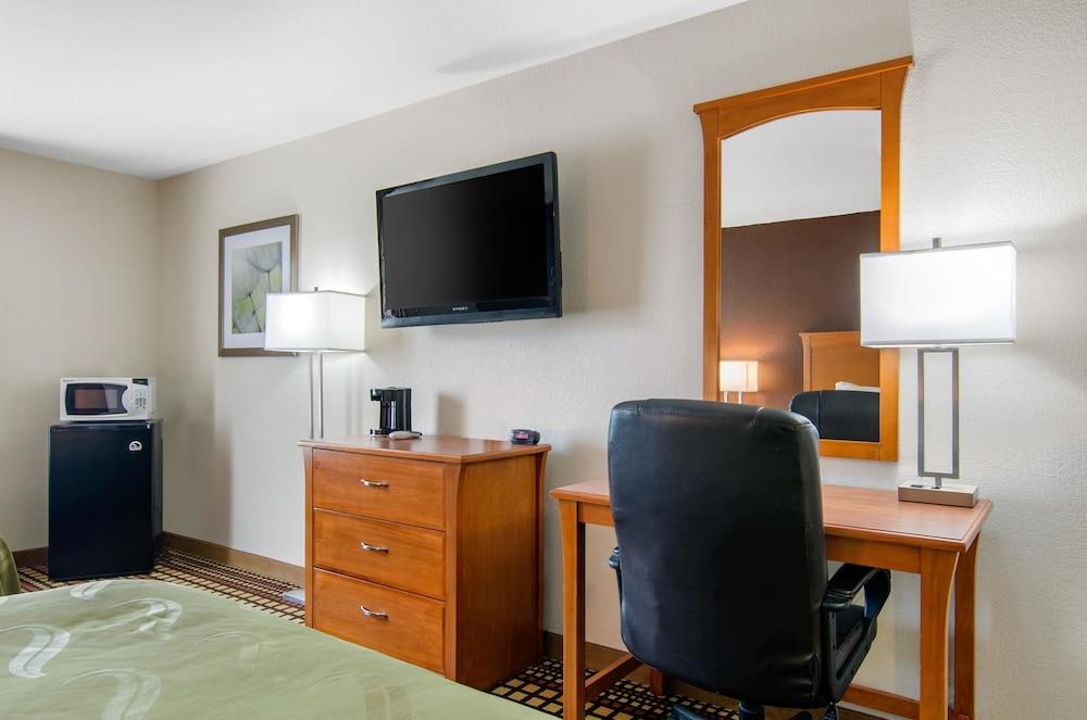 Quality Inn Kearney - Liberty photo 12