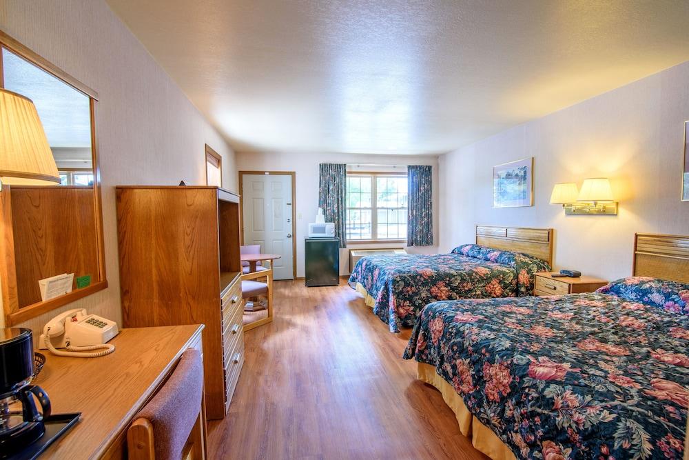 The Gunnison Inn at Dos Rios Golf Course photo 26