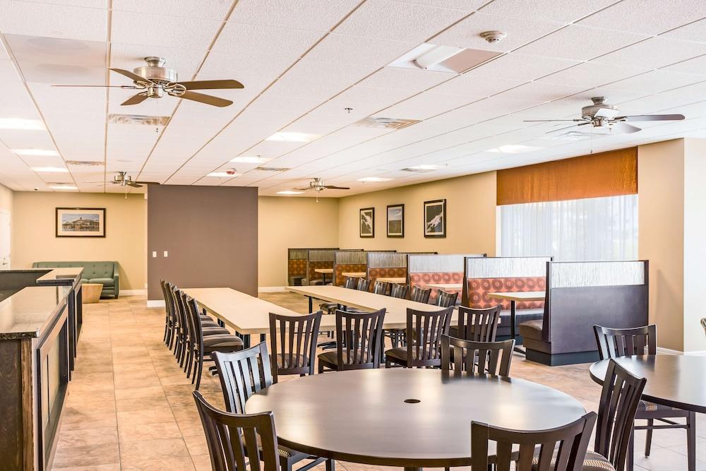 Red Lion Inn & Suites Branson photo 3