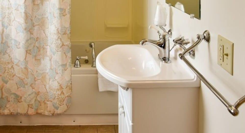 Shorelands Guest Resort and Cottages photo 61
