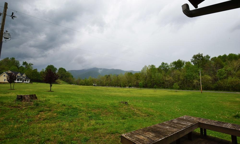 Graves Mountain Farm & Lodges photo 38