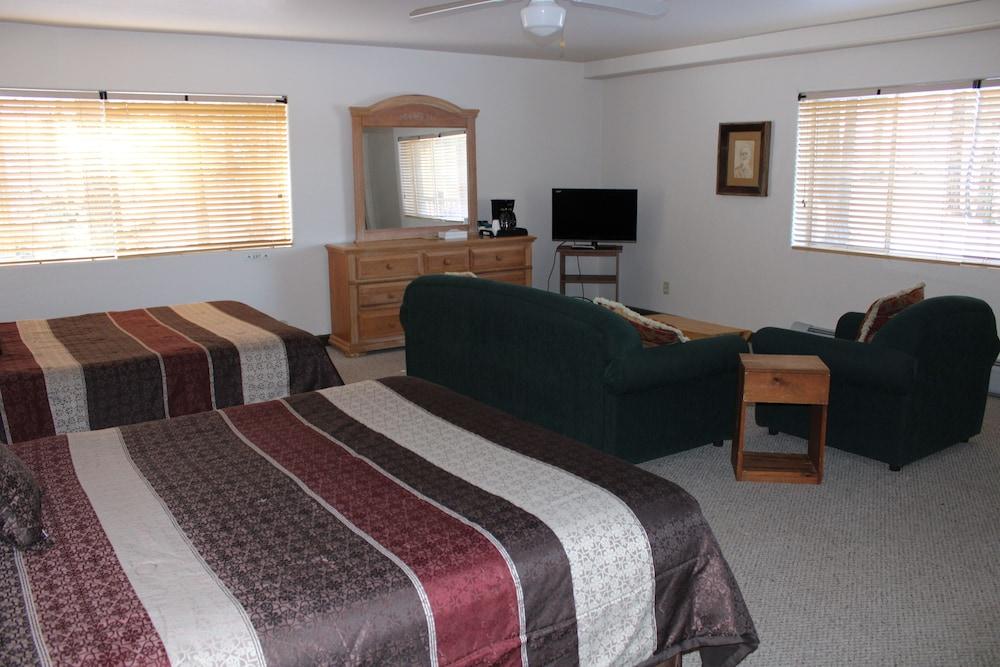 Edelweiss Resort and Restaurant photo 73