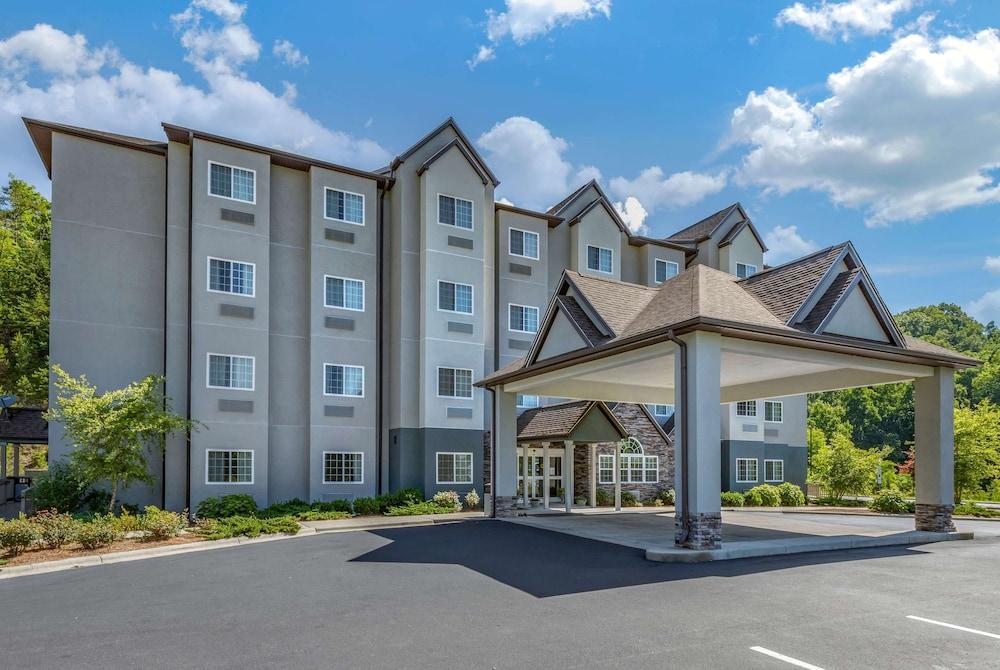 Microtel Inn & Suites By Wyndham Sylva Dillsboro Area photo 30