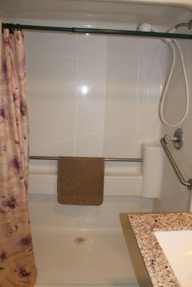 Country Inn photo 16