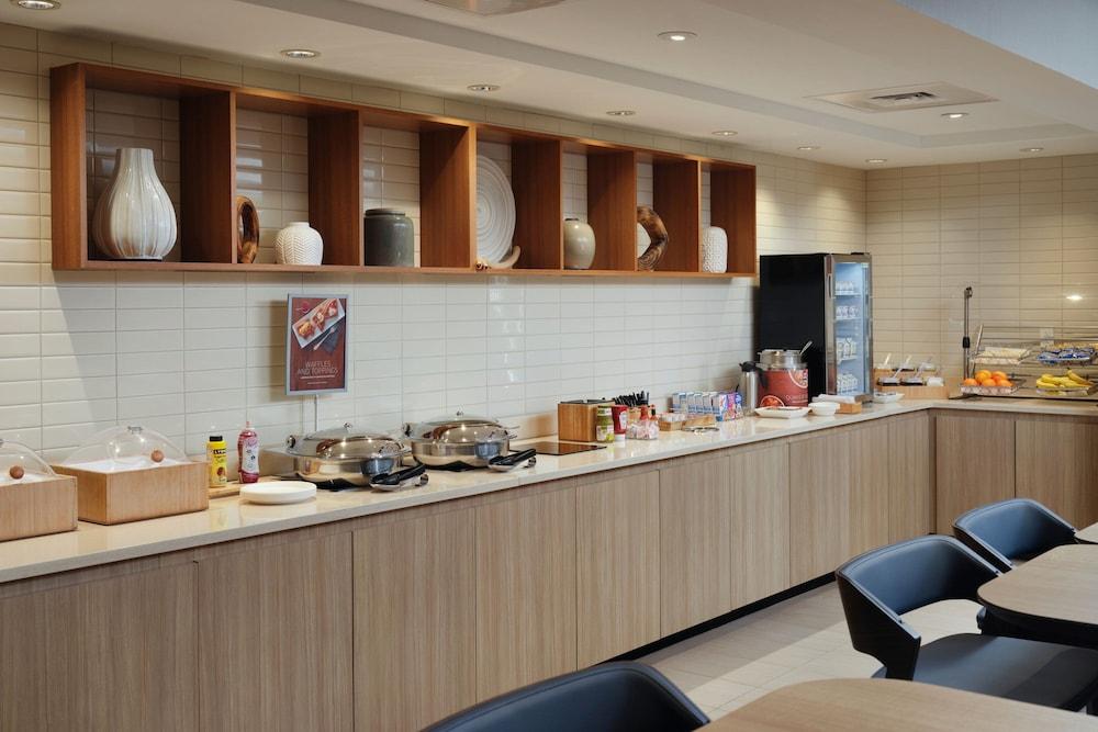 Springhill Suites By Marriott Metro Center photo 38