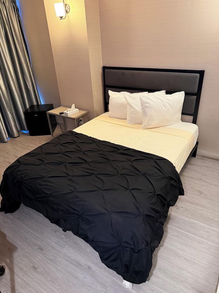 Hotel MOCA NYC photo 32