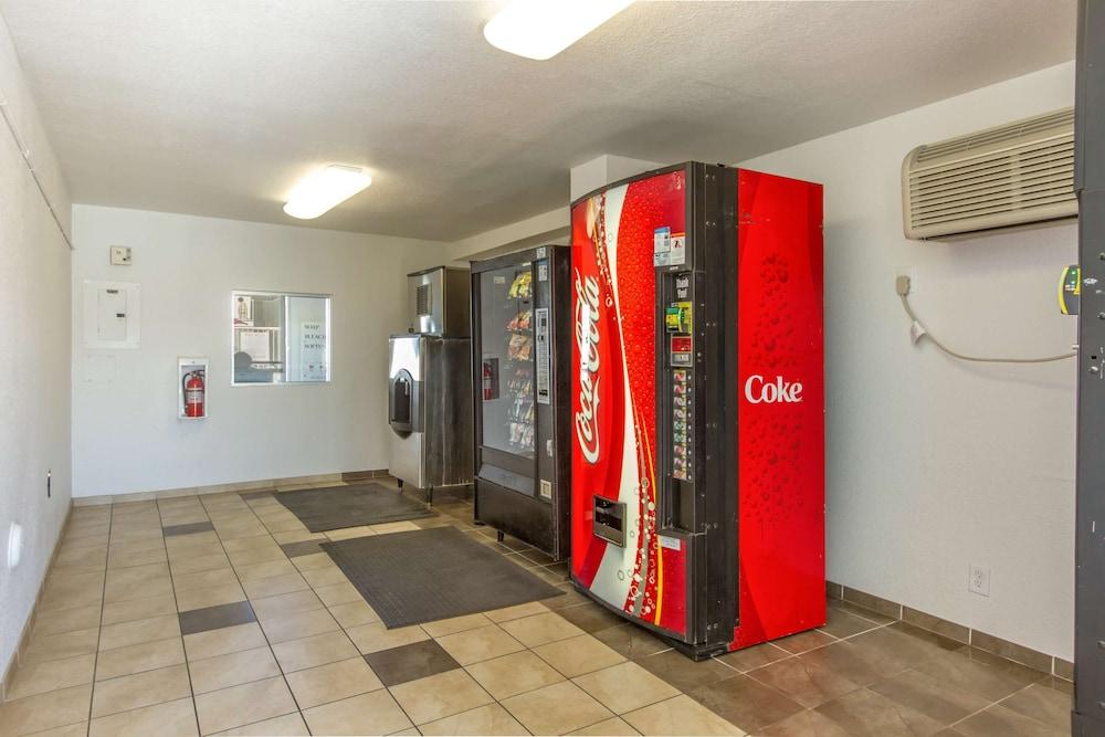Motel 6 Phoenix North - Bell Road photo 26