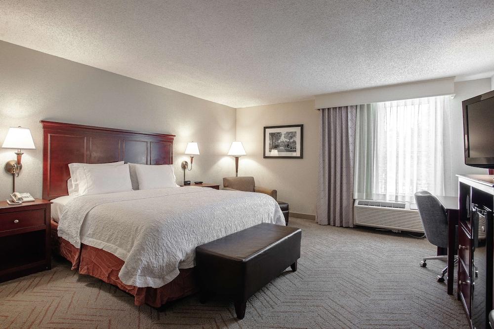 Hampton Inn & Suites Williamsburg-Richmond Rd. photo 6
