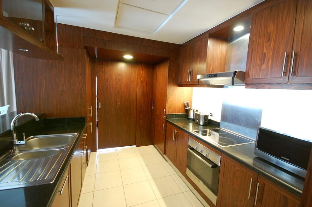 Smedley's Suites photo 10