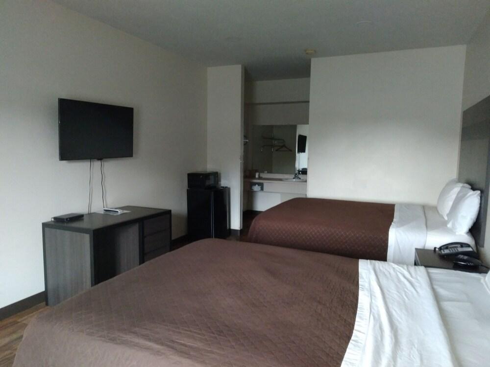 Rocky Creek Inn photo 7