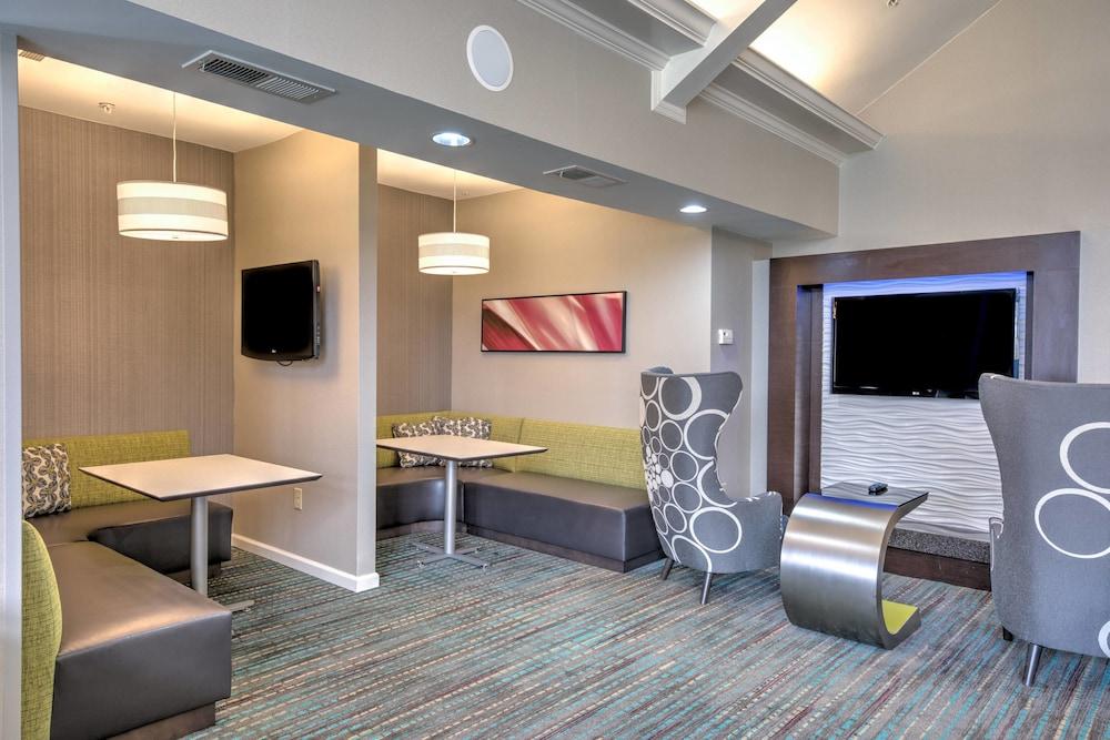 Residence Inn By Marriott Buckhead Lenox Park photo 2