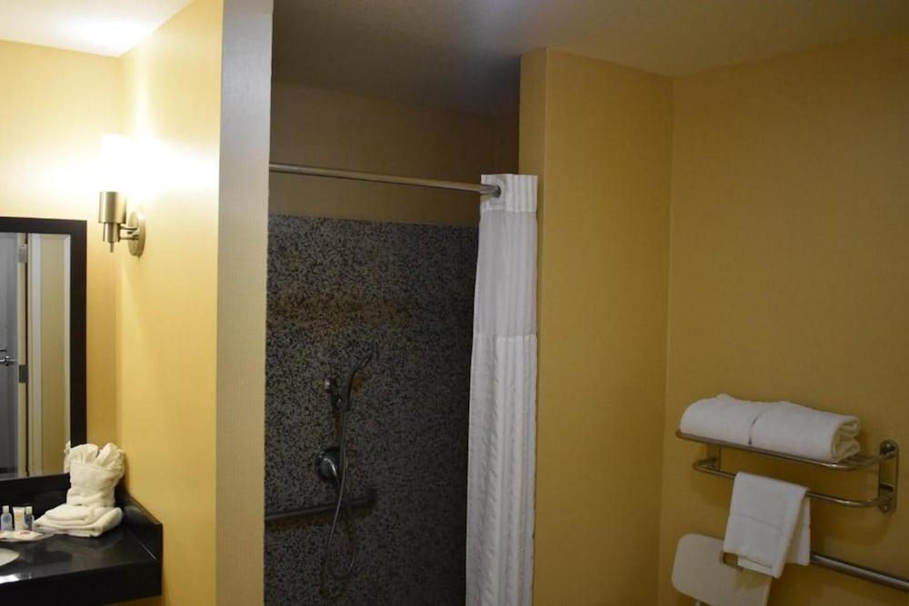 Comfort Suites Blythe photo 27