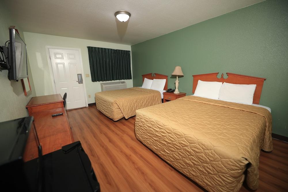 Texas Inn photo 12