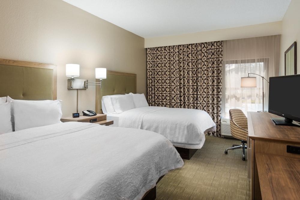 Hampton Inn Bonita Springs/Naples-North photo 22