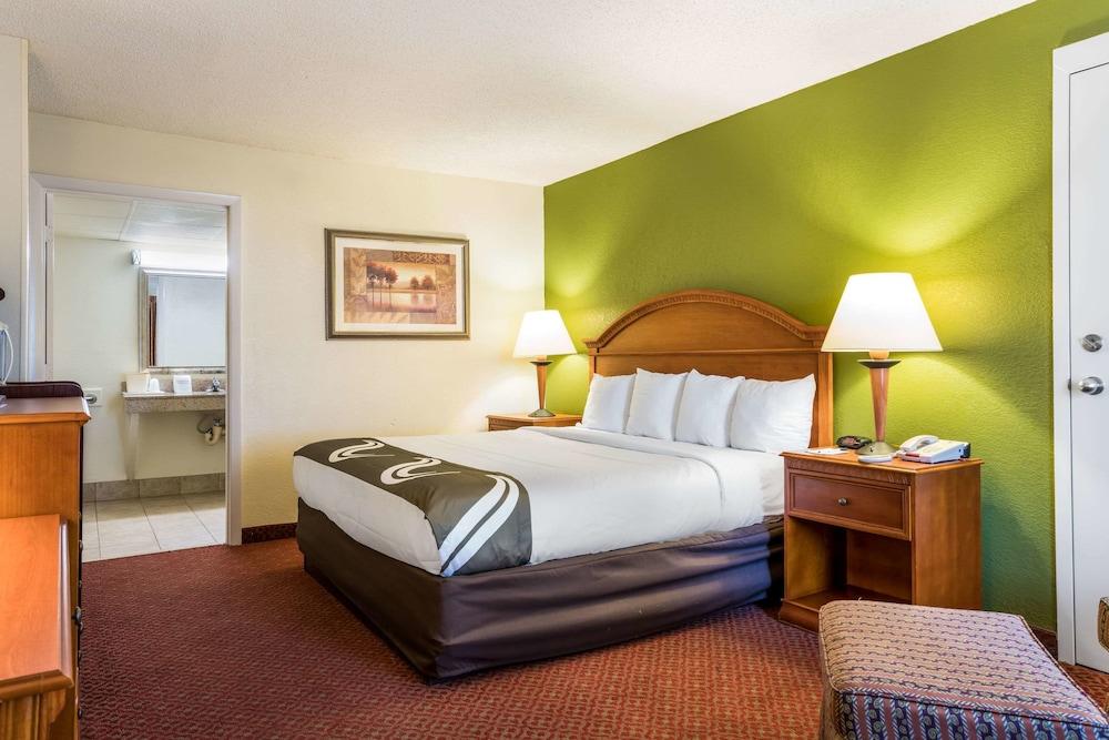 Quality Inn Battleboro - Rocky Mount photo 16