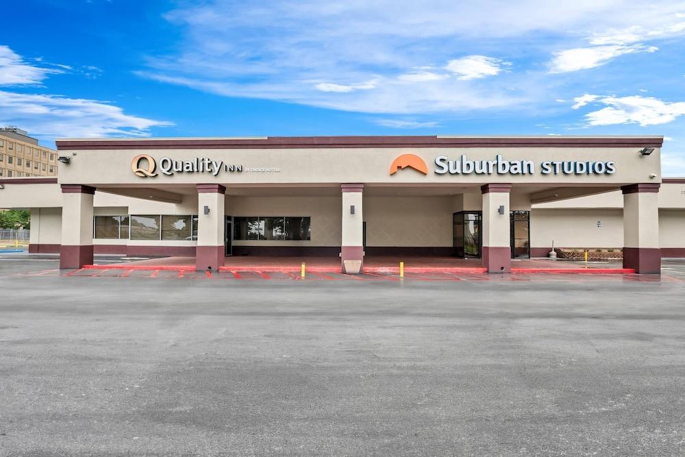 Suburban Studios Harvey - New Orleans photo 20