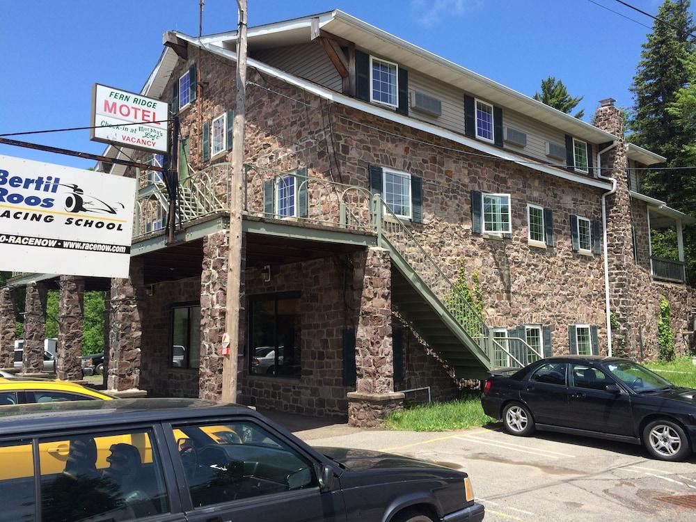 Fern Ridge Motel photo 3