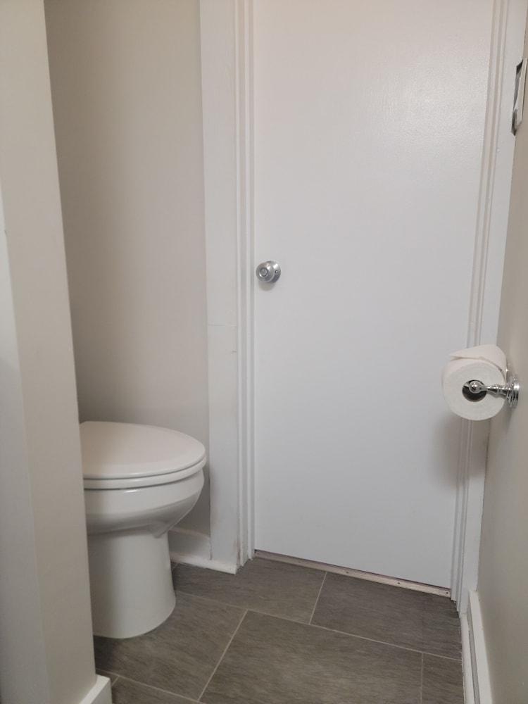 Beaufort Harbour Suites photo 31