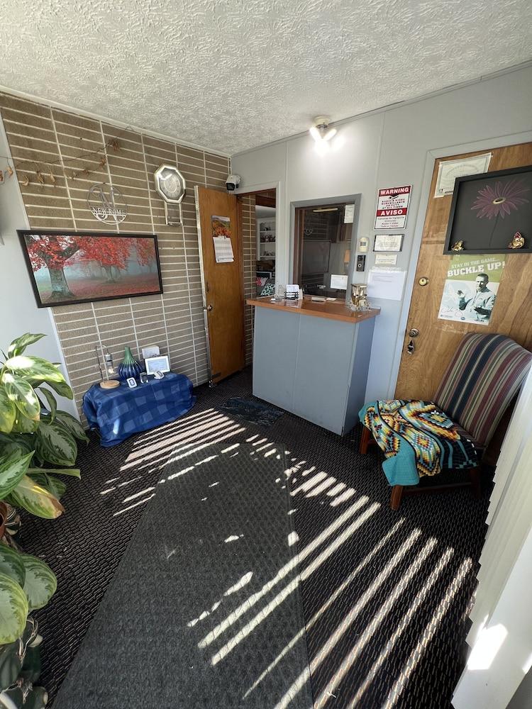New Rome Motel photo 1