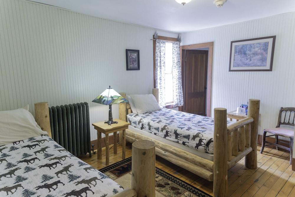 The Woods Inn photo 38