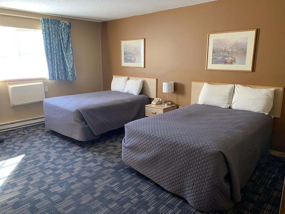 Lakeside Motor Inn photo 31