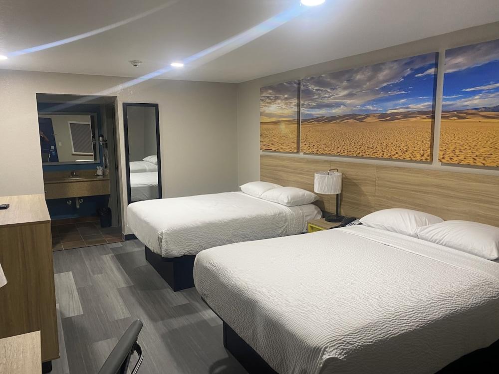 Days Inn by Wyndham El Paso West photo 15