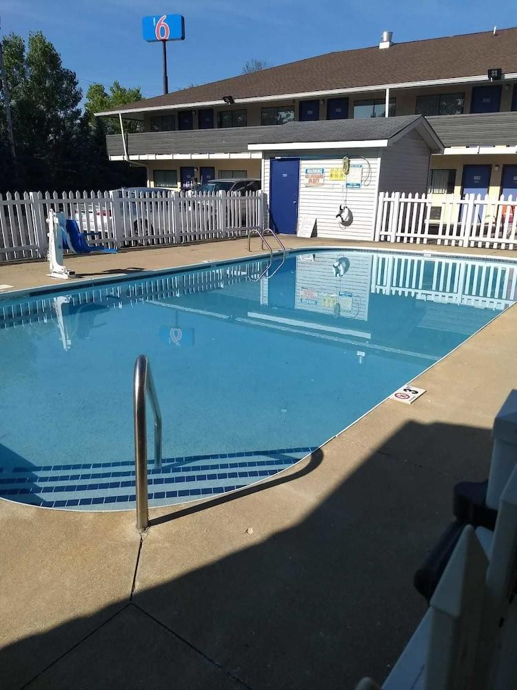Motel 6 Ashland, OH photo 27