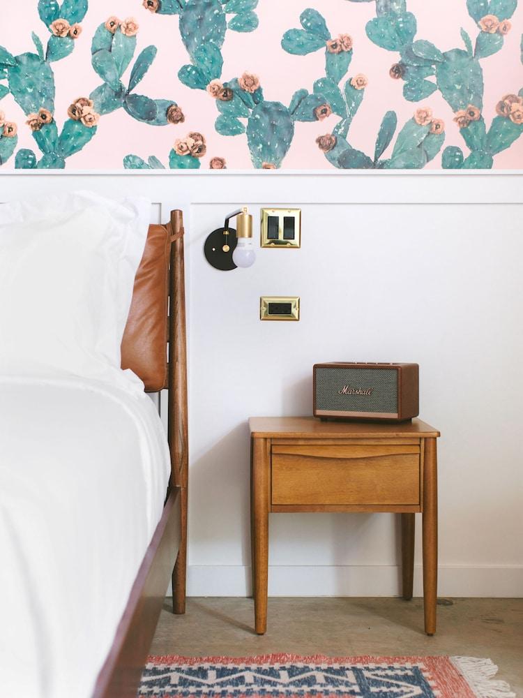 Rise Uptown Hotel photo 16