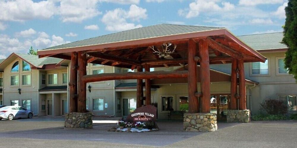 Greenwood Village Inn & Suites photo 1