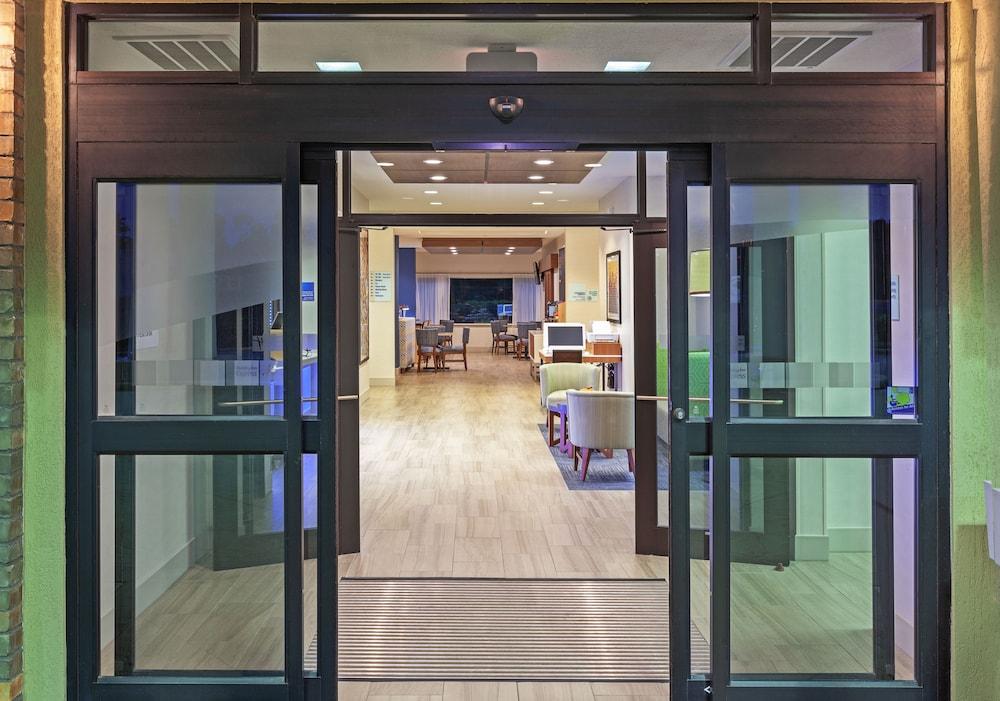 Holiday Inn Express Suites Jasper by IHG photo 29