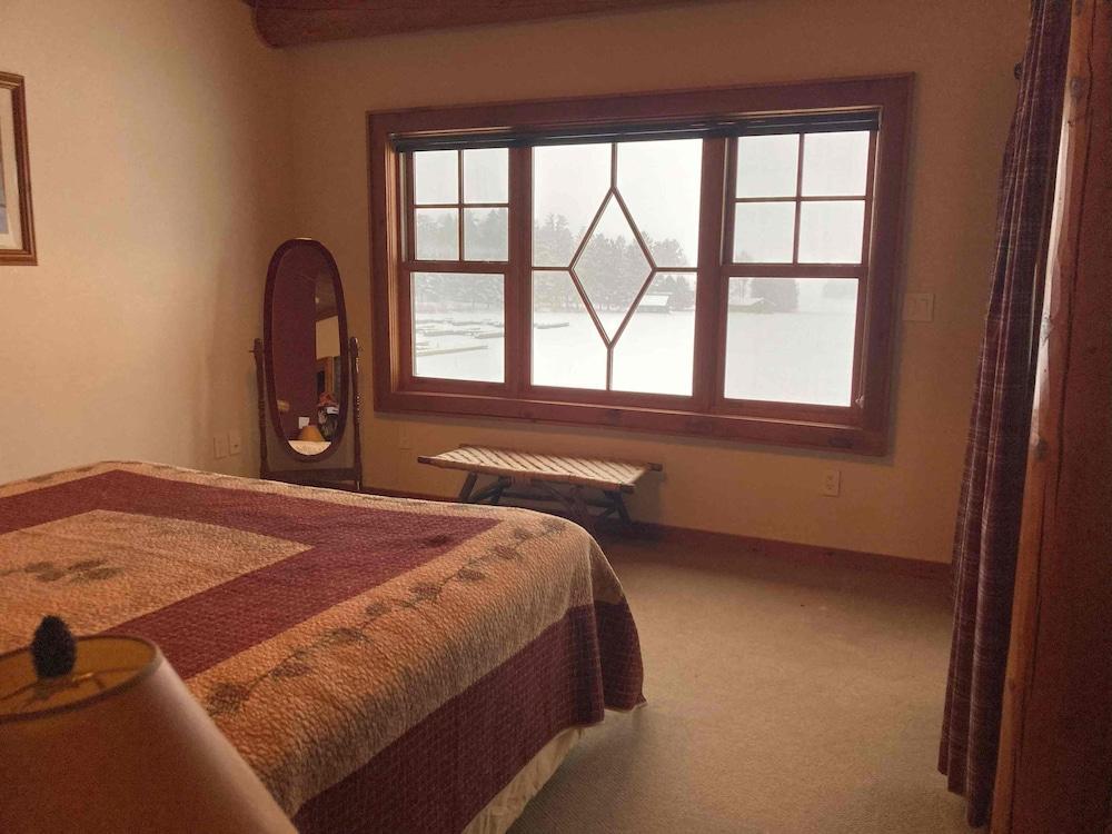 Ampersand Bay Resort photo 8