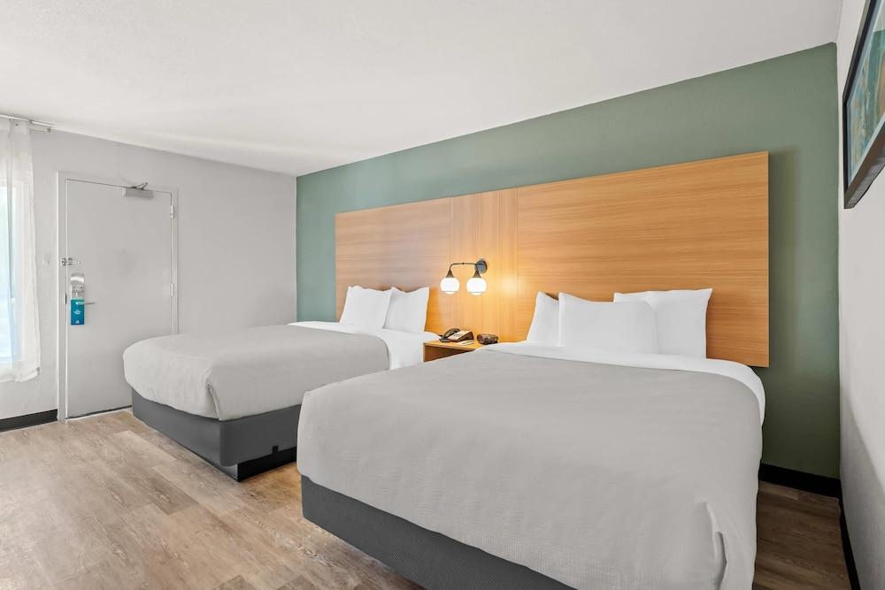Quality Inn Orlando Near International Drive photo 45