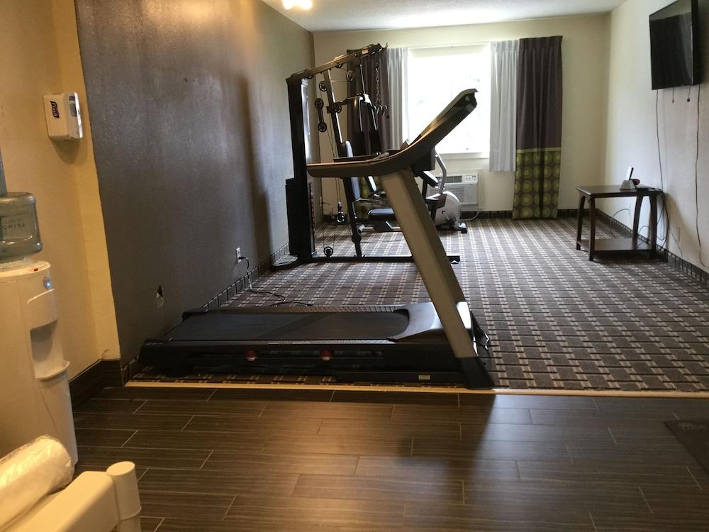 Americas Best Value Inn & Suites Phenix City photo 19