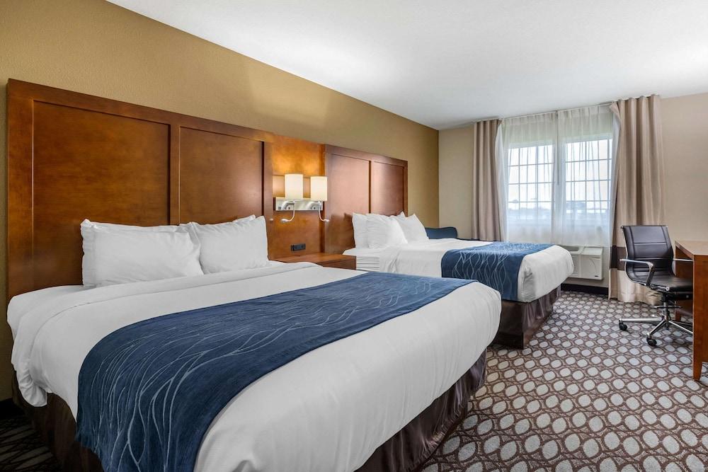Comfort Inn Story City photo 15