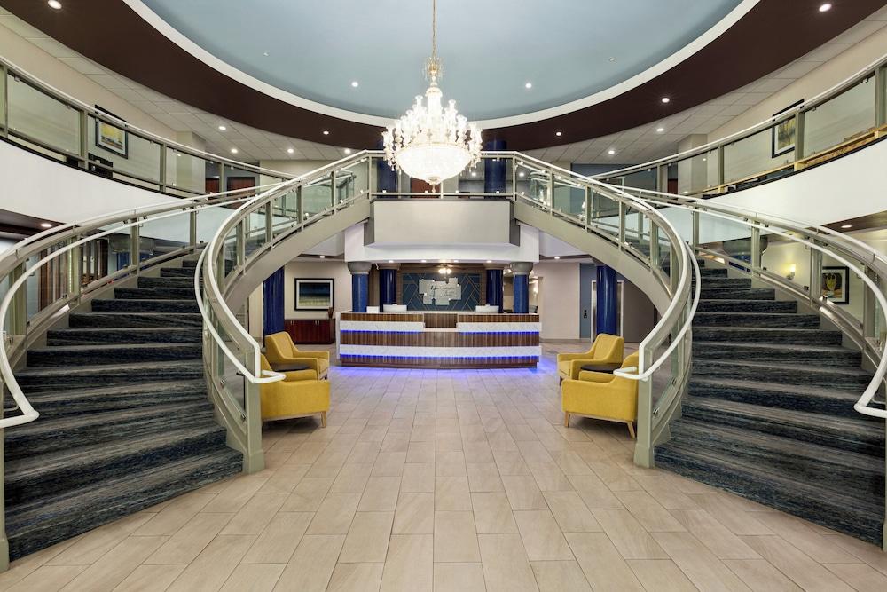 Holiday Inn Express and Suites Bakersfield Central by IHG photo 49